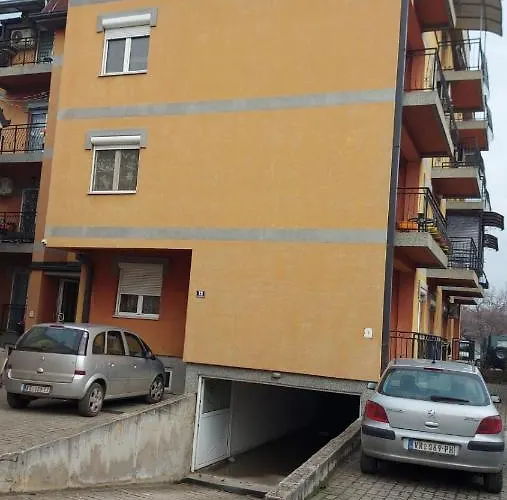 Big - Free Parking * Vranje