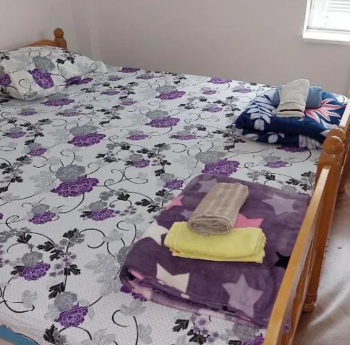 Big - Free Parking *